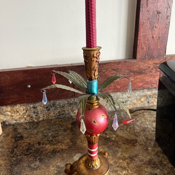 Decor - Picture 2 of 4